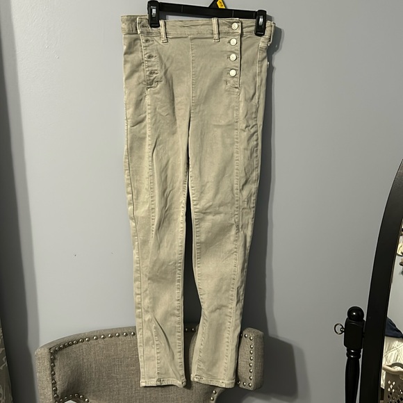 American Eagle Outfitters Denim - American eagle double button next level stretch.